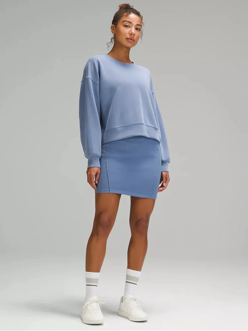 Lululemon Scuba High Rise Mini Skirt Oasis Blue Cotton Blend Fleece Size Small - Picture 1 of 8
